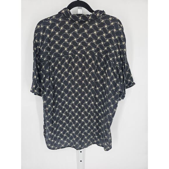 Chiamare Men's 1/2 Sleeve Collared Button Down Black Rayon Shirt Top Size L - Picture 4 of 4
